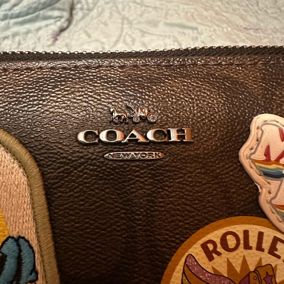 🐎💋 WALLET COACH X DISNEY 💋🐎 LIMITED EDICIÓN MONOGRAM MINNIE MOUSE - Picture 2 of 11